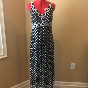 Fun Valerie Bertinelli Maxi Dress!